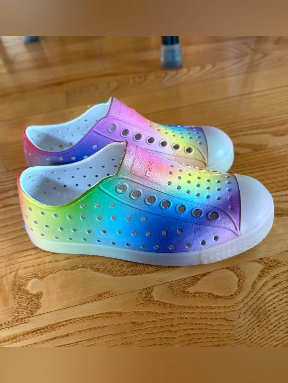 Native Jefferson Slip On Sneakers Shoes Sugarlite Rainbow Ombre Kids Girl Sz C10